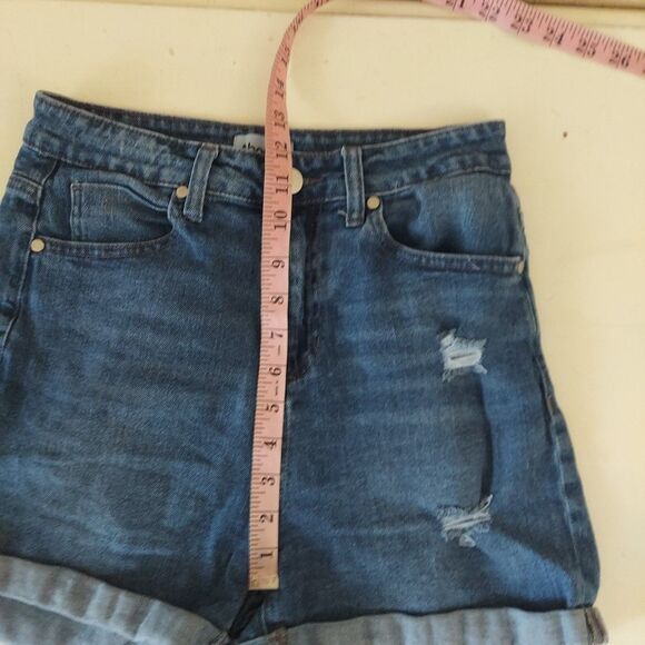 Abound High Rise Cuffed Denim Shorts Sz 28 - Picture 6 of 9